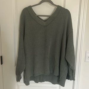 Aerie v-neck slouchy top